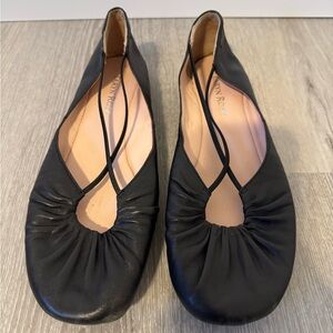 Taryn Rose Alessandra Ballet Flats Size 8